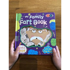 Picture of Razuieste Si Miroase - My Family Fart Book